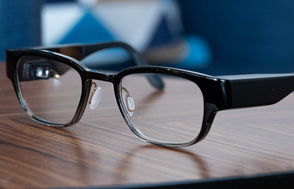 Focals-by-North-glasses-from-angle.jpg